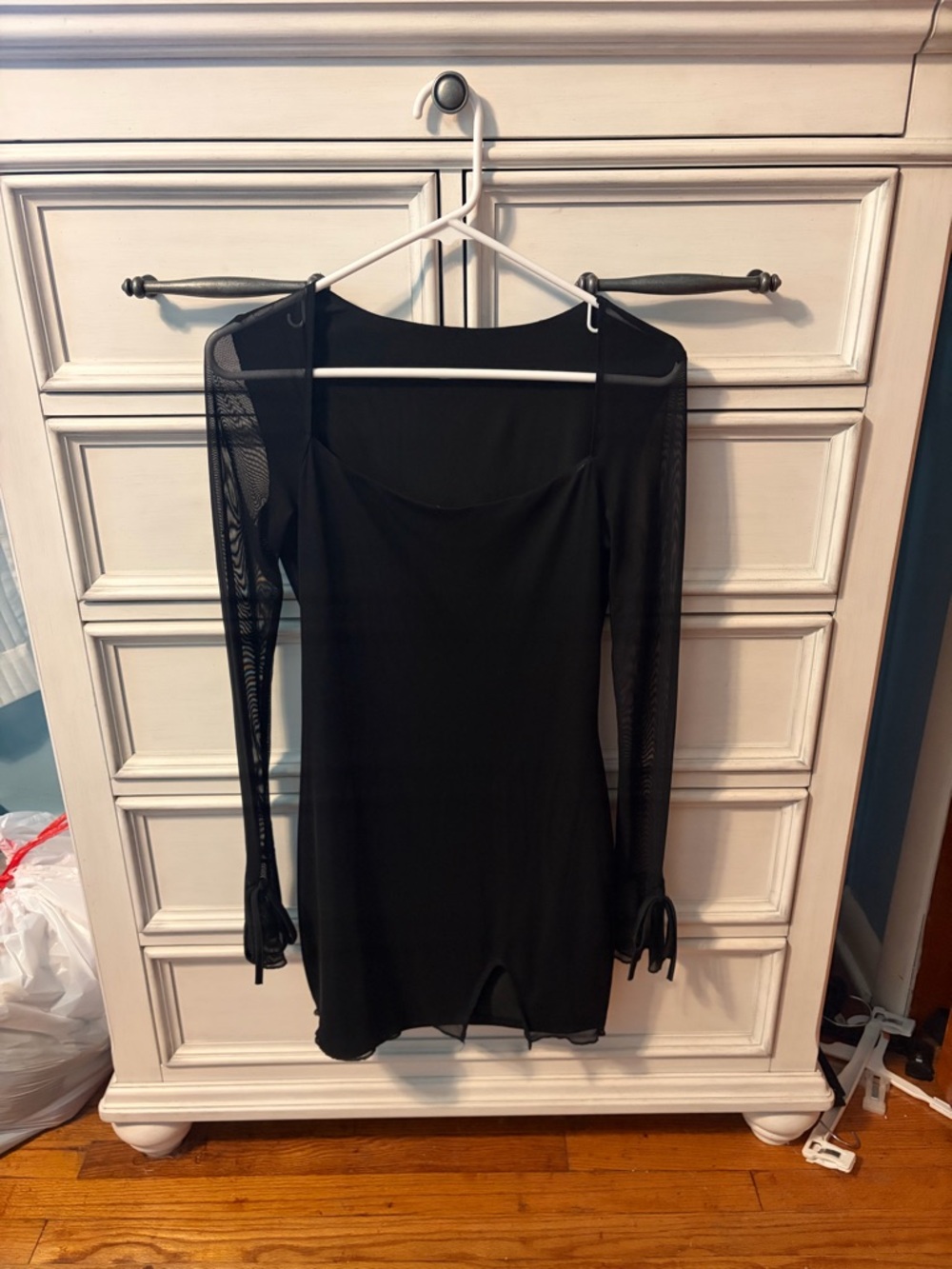 Black Mesh Long-Sleeve Bodycon Dress